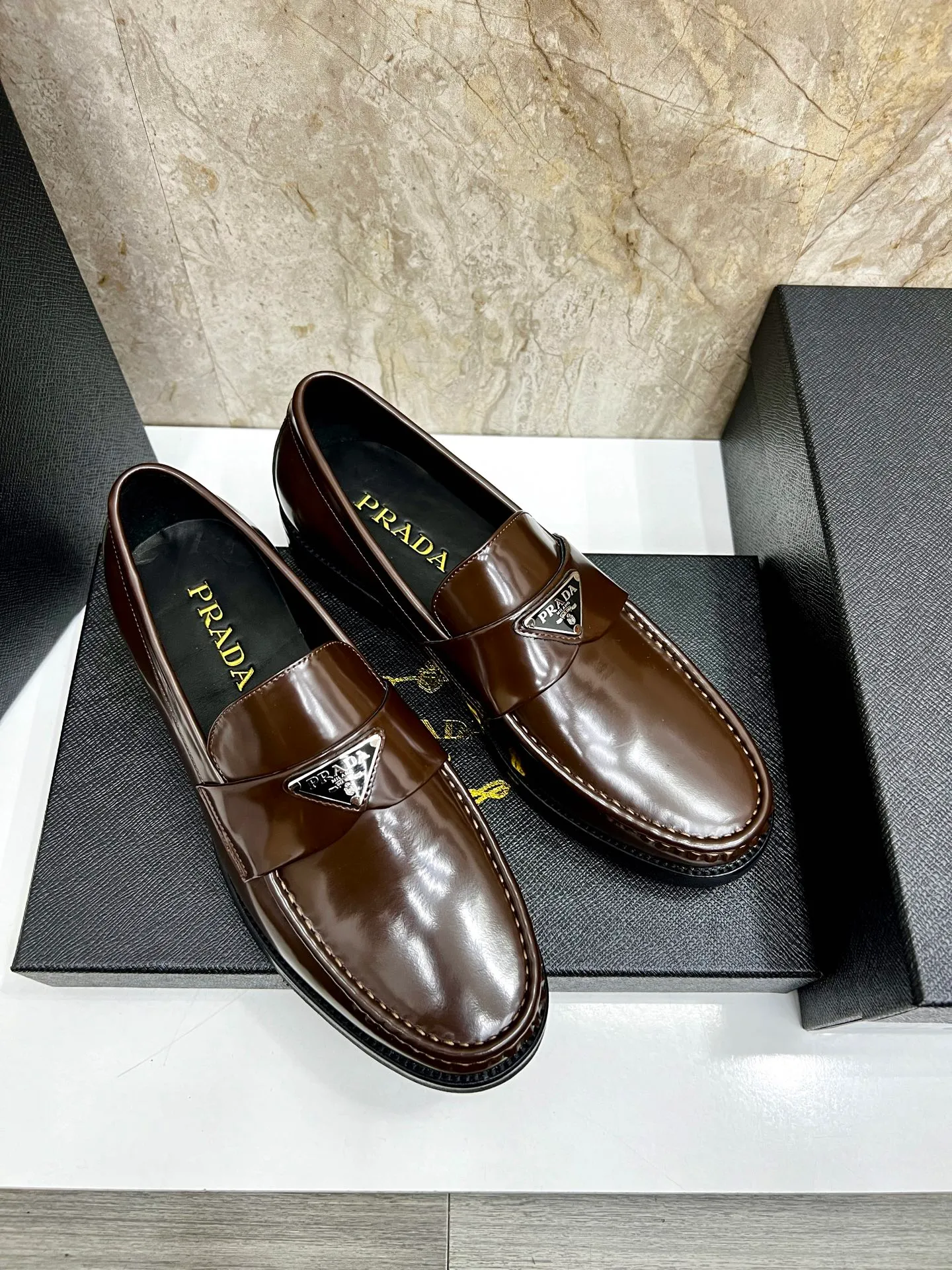 PRADA~ Size: 38-44 (customized 45/46 P: 💰880 P's original official website new high-end men's leather shoes, top-quality original replicas, made of imported open edge beads/calf leather, calf leather breathable lining, original leather outsole!